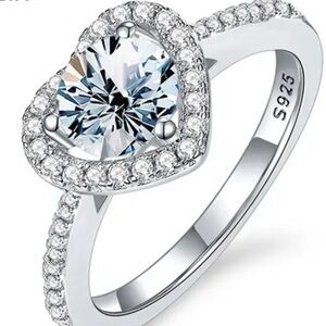 🅽🅴🆆 Certified 2ct moissanite diamond heart ring, size 6